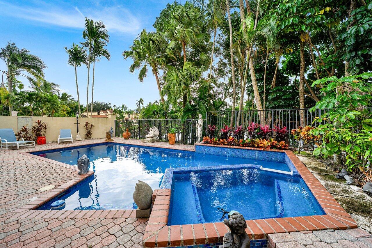 7580 Mirabella Drive