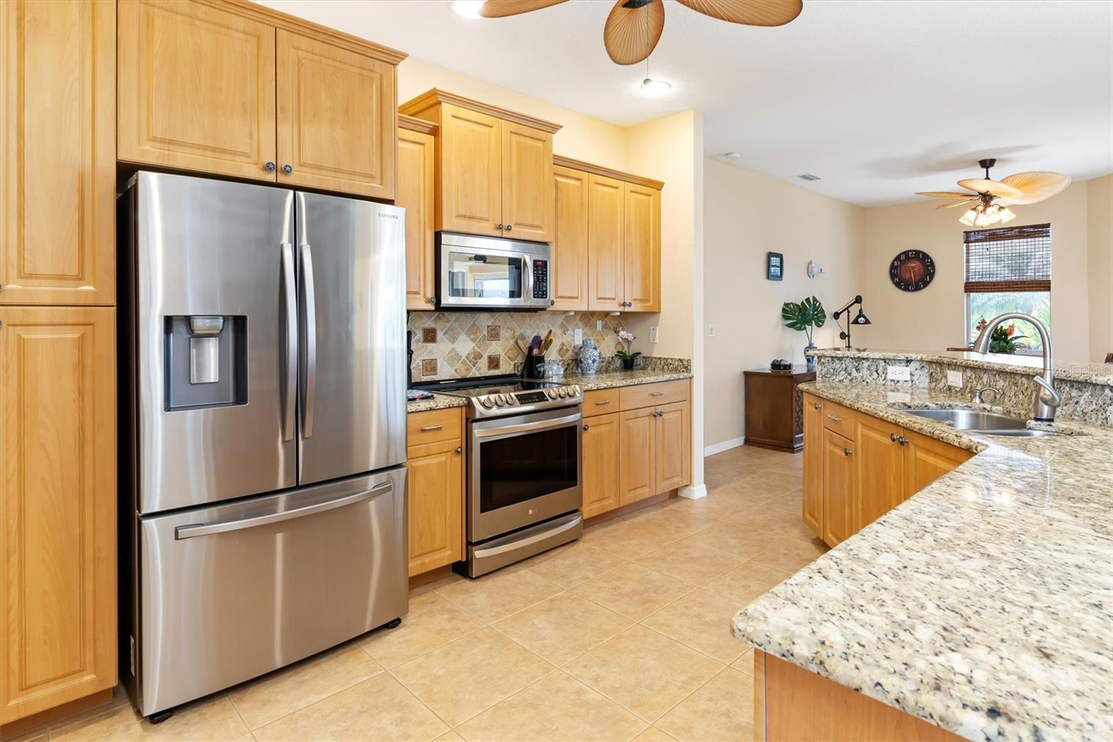 3663 WHIPPOORWILL BLVD