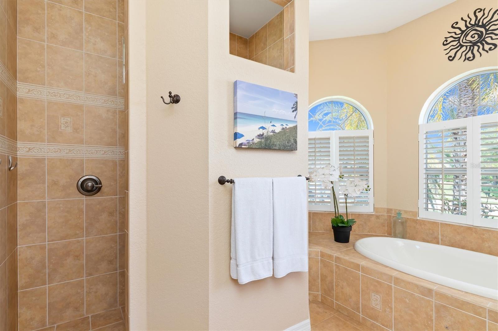 3663 WHIPPOORWILL BLVD