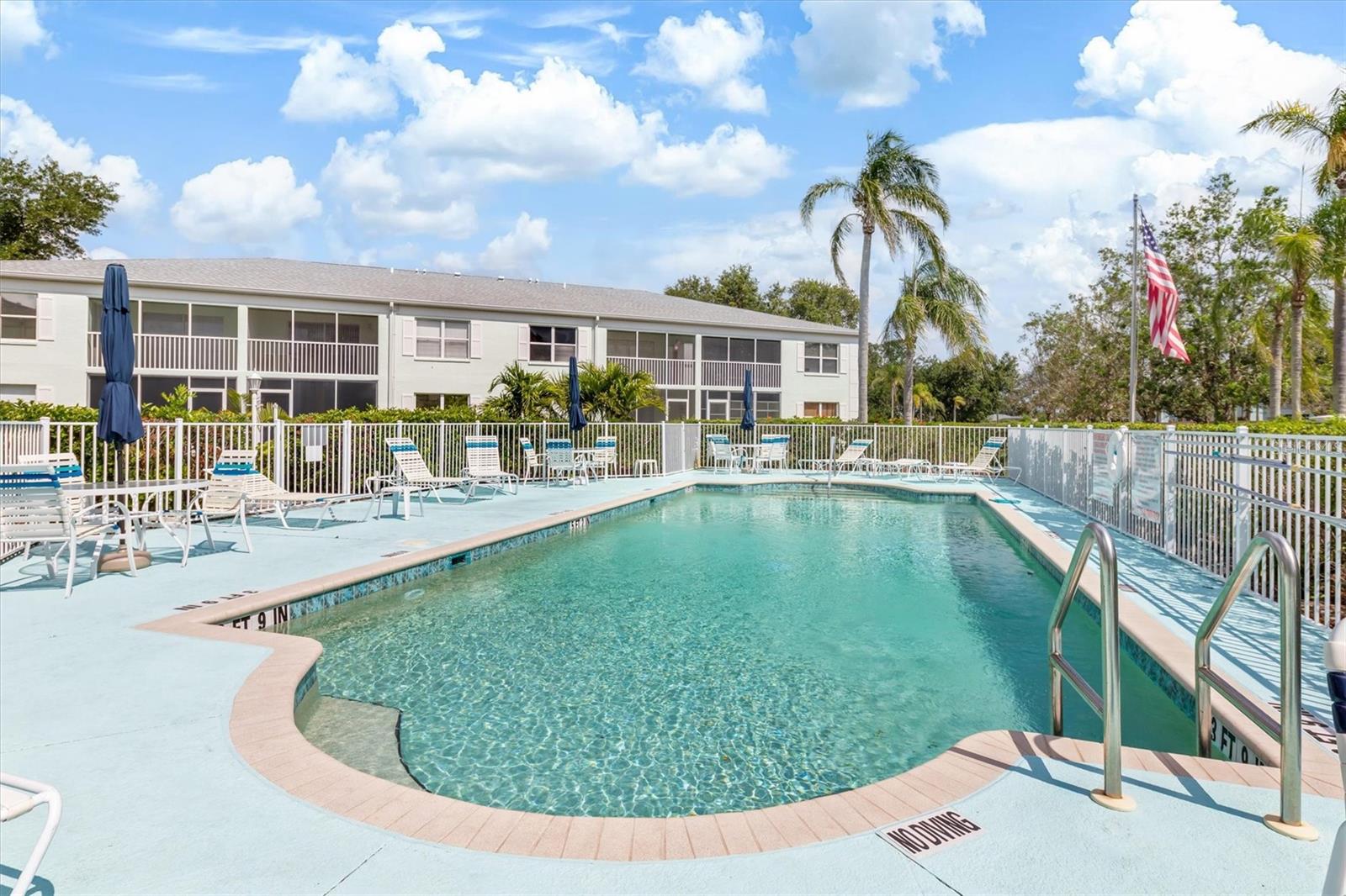 5725 GREENWOOD AVE #8203