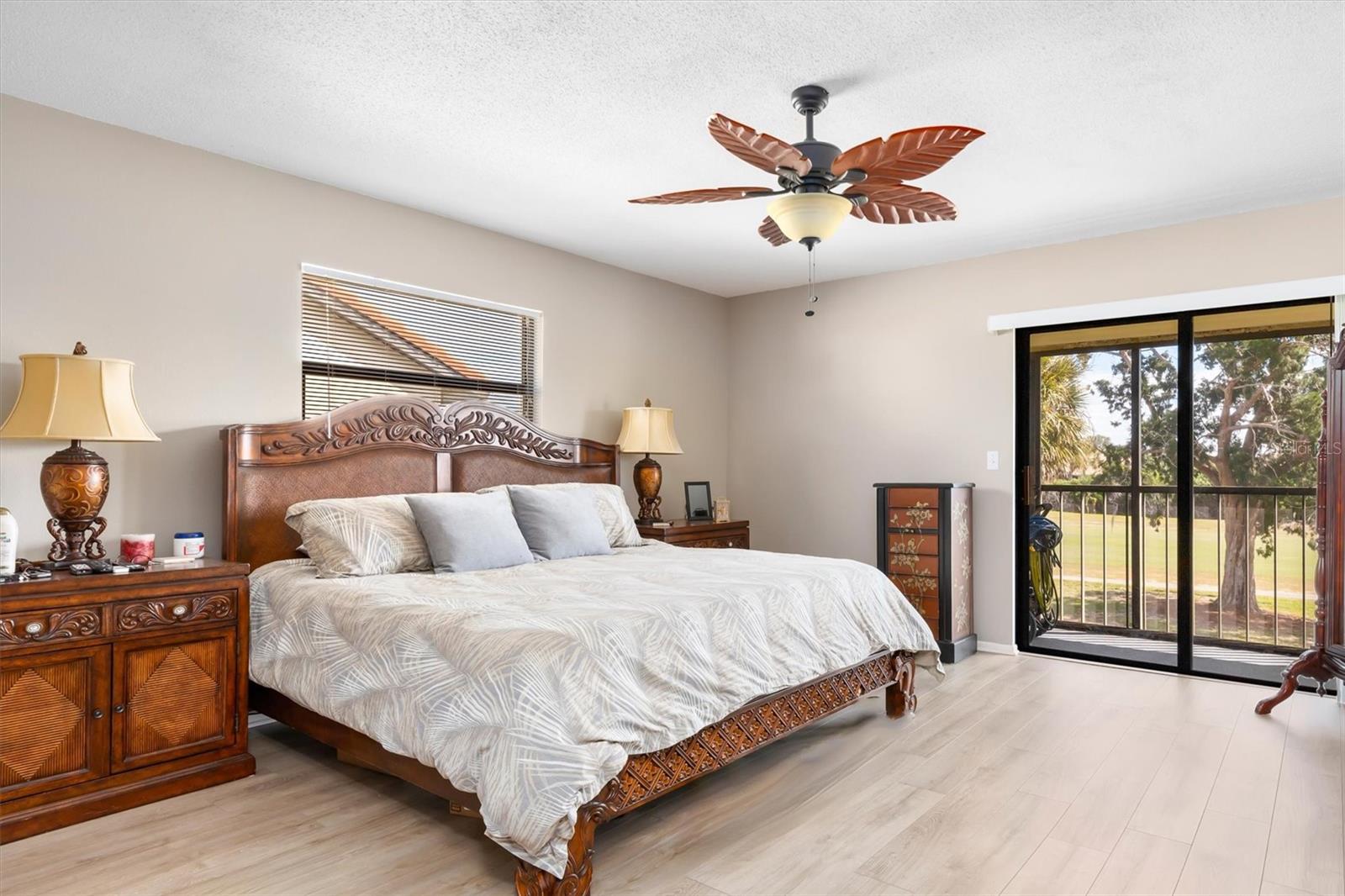 754 AVENIDA ESTANCIA #160