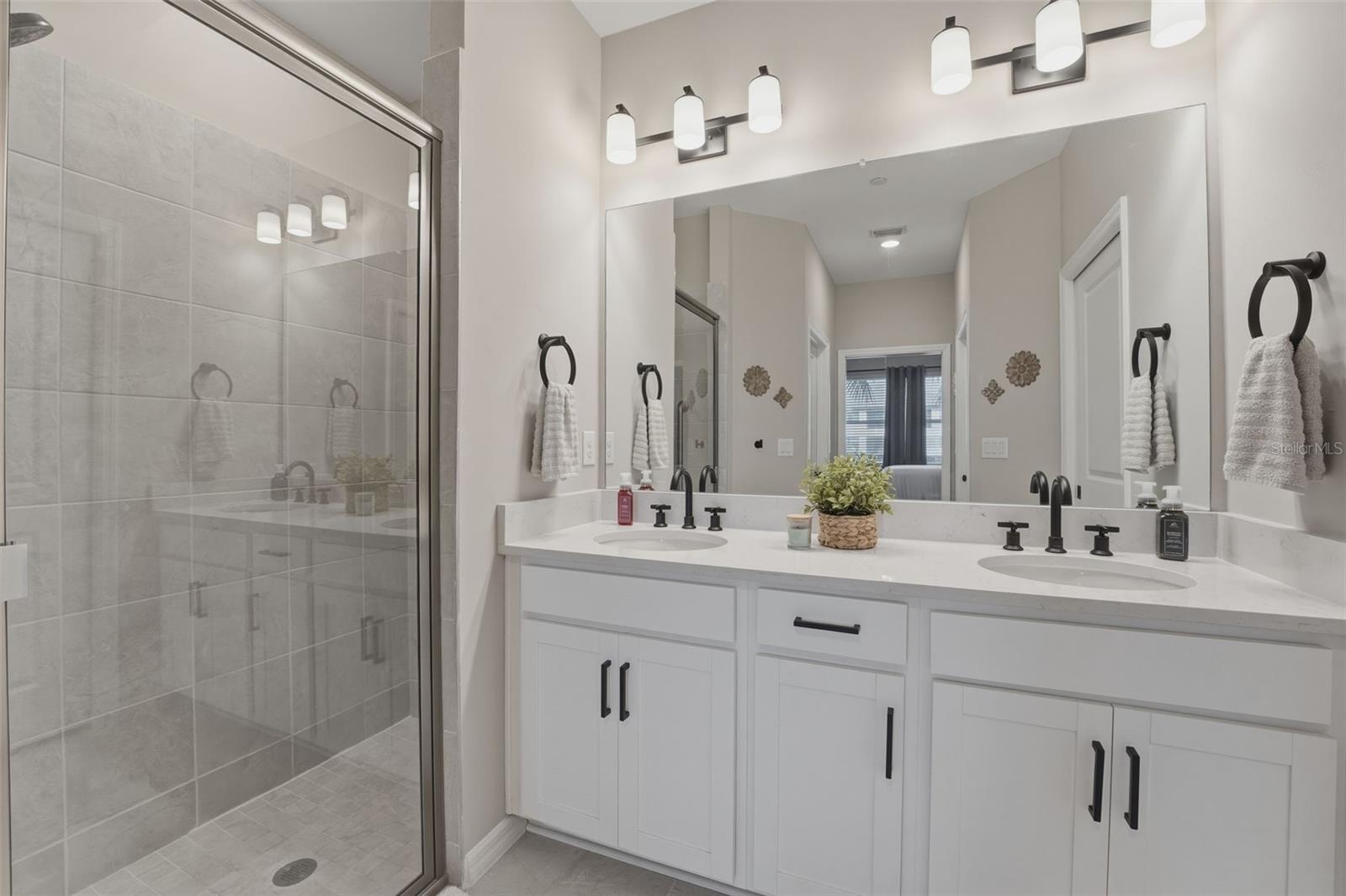 23377 COLLINA WAY #103