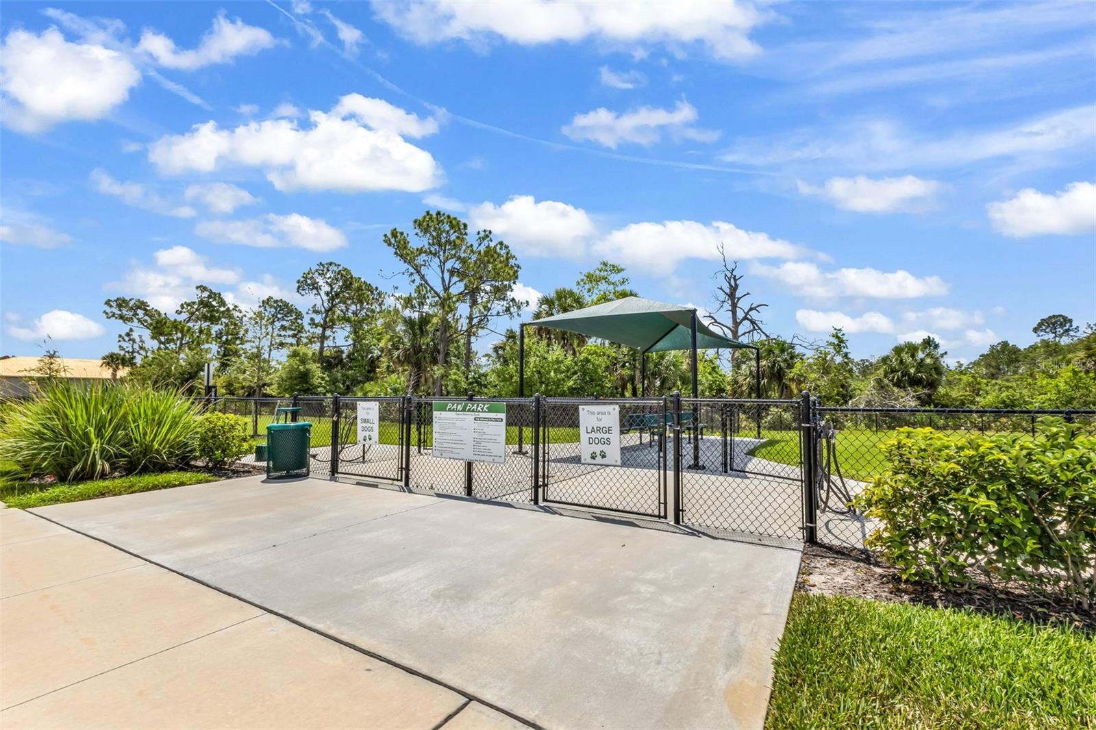 4400 LAKESIDE GROVE PL