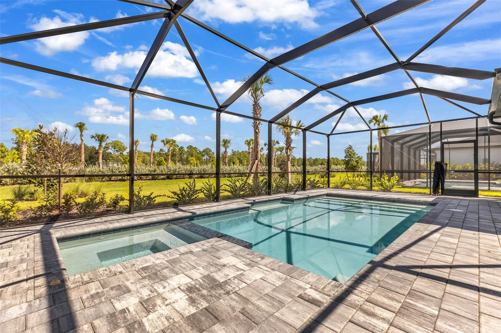 45012 PIPEVINE CIR