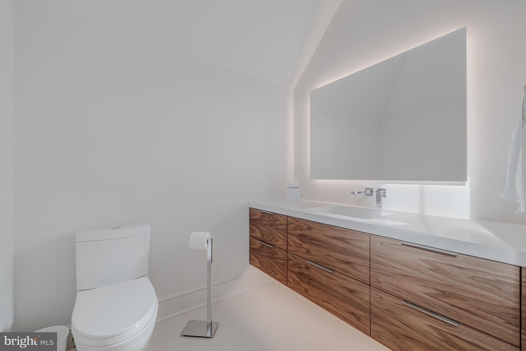 2425 FOXHALL ROAD NW