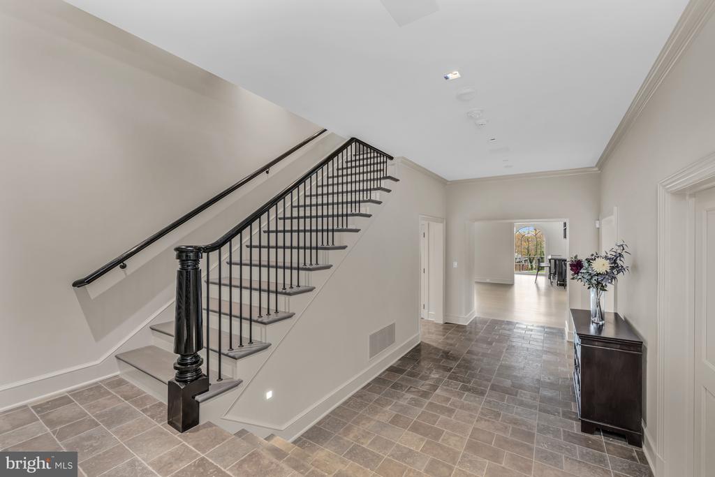 2425 FOXHALL ROAD NW