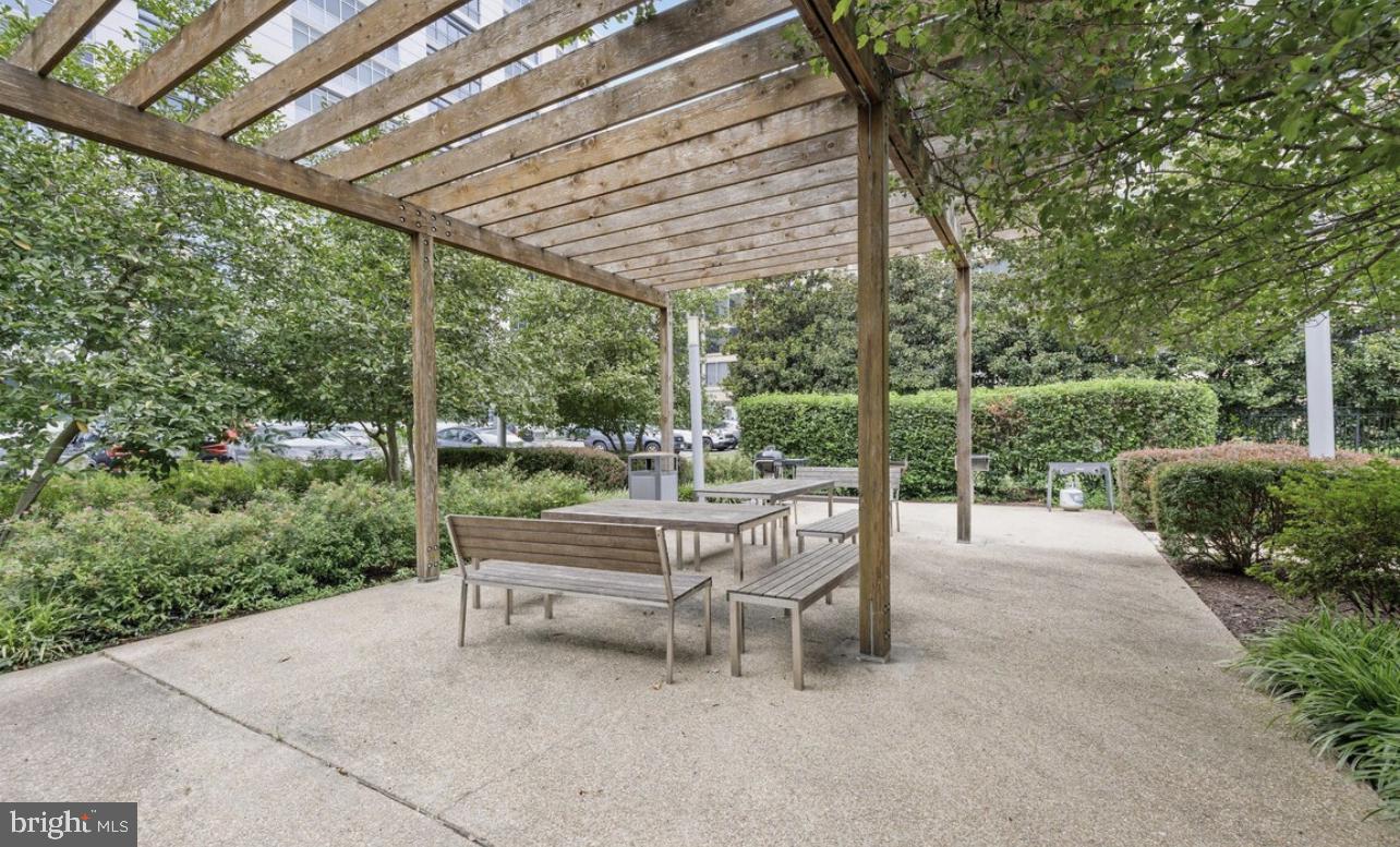 1101 3RD STREET SW 709