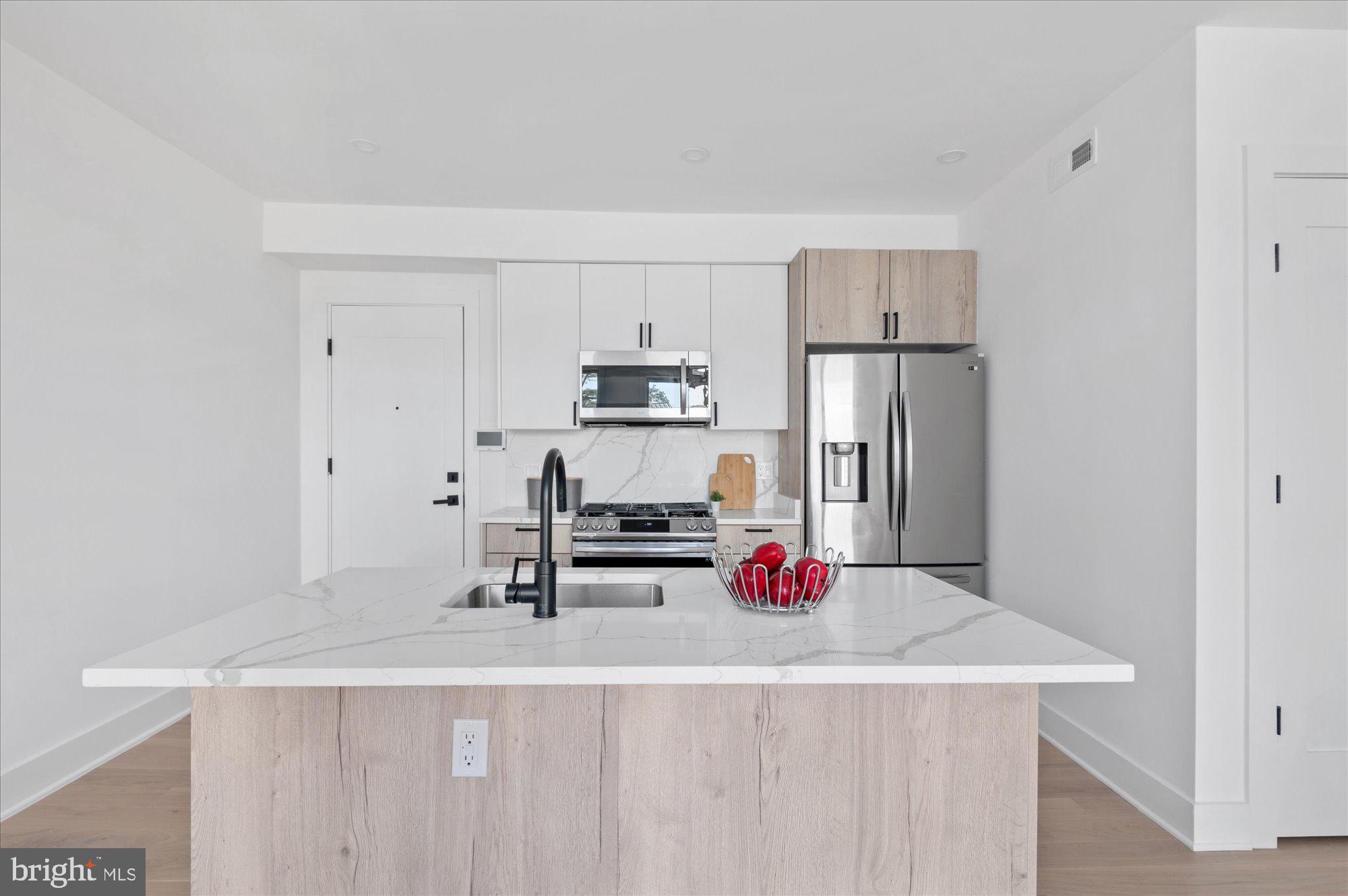 232 HAMILTON STREET NW 5