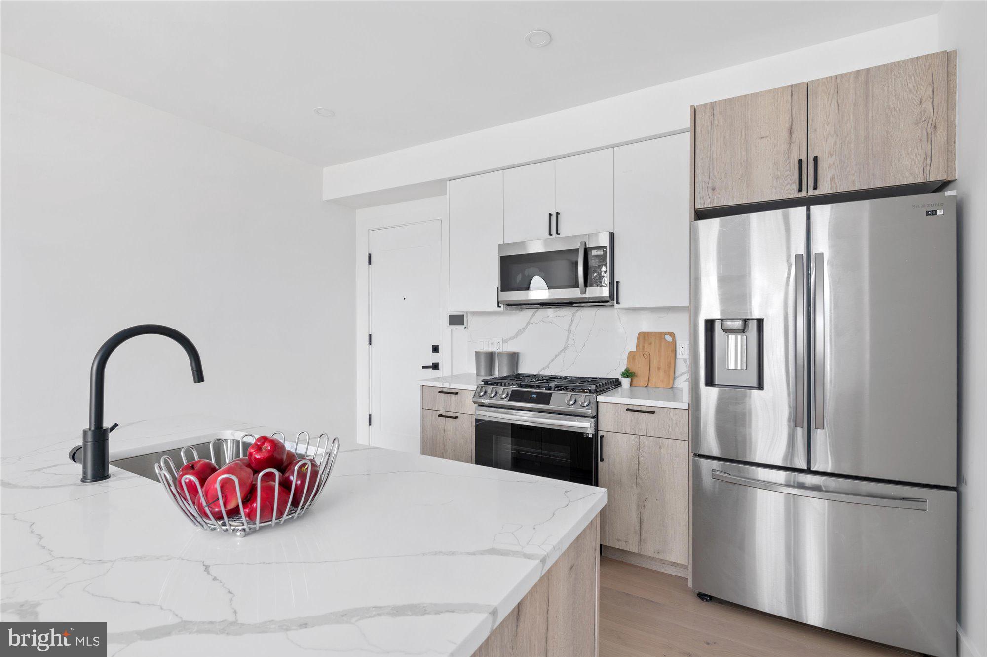 232 HAMILTON STREET NW 5