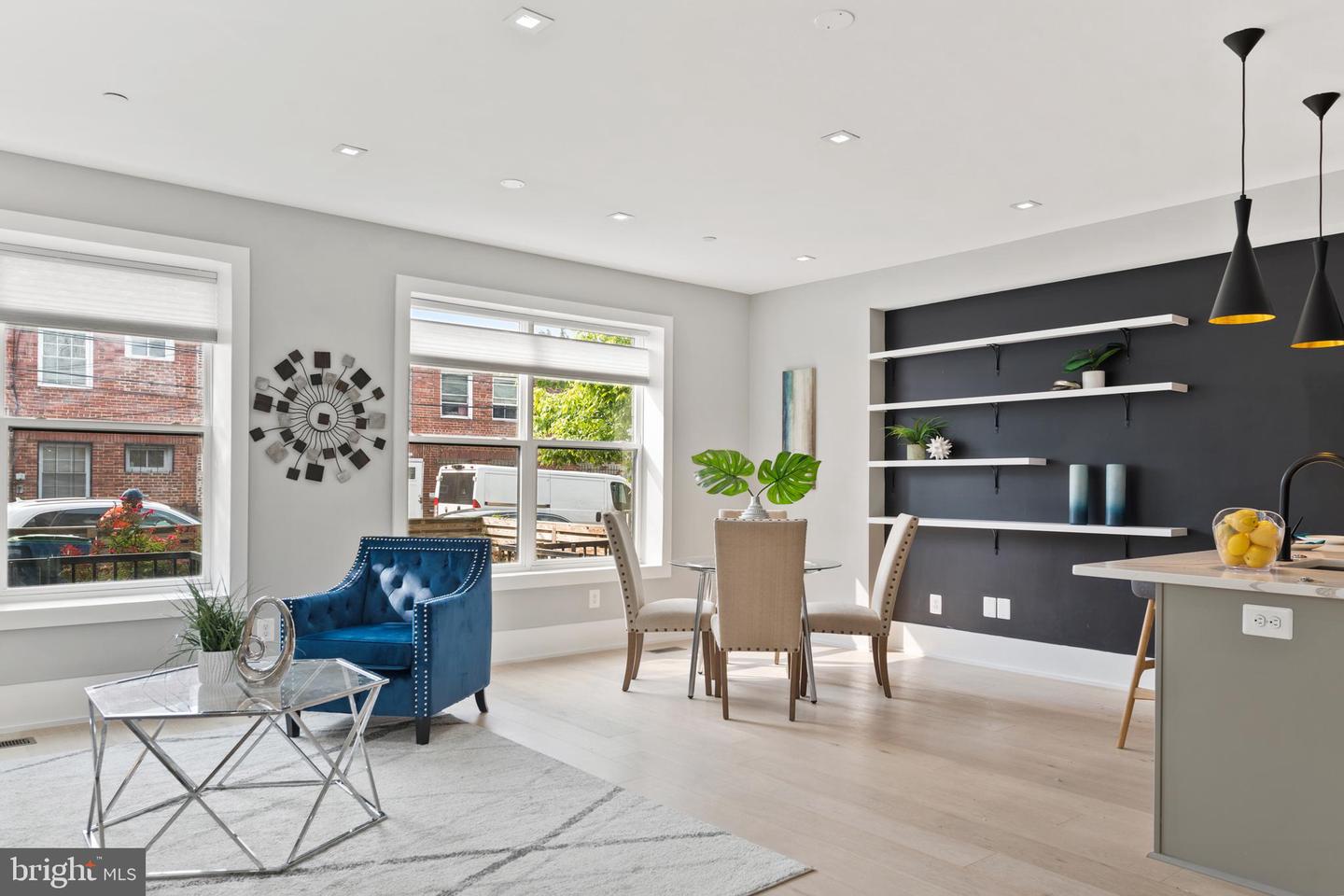 1944 Capitol Ave NE #1