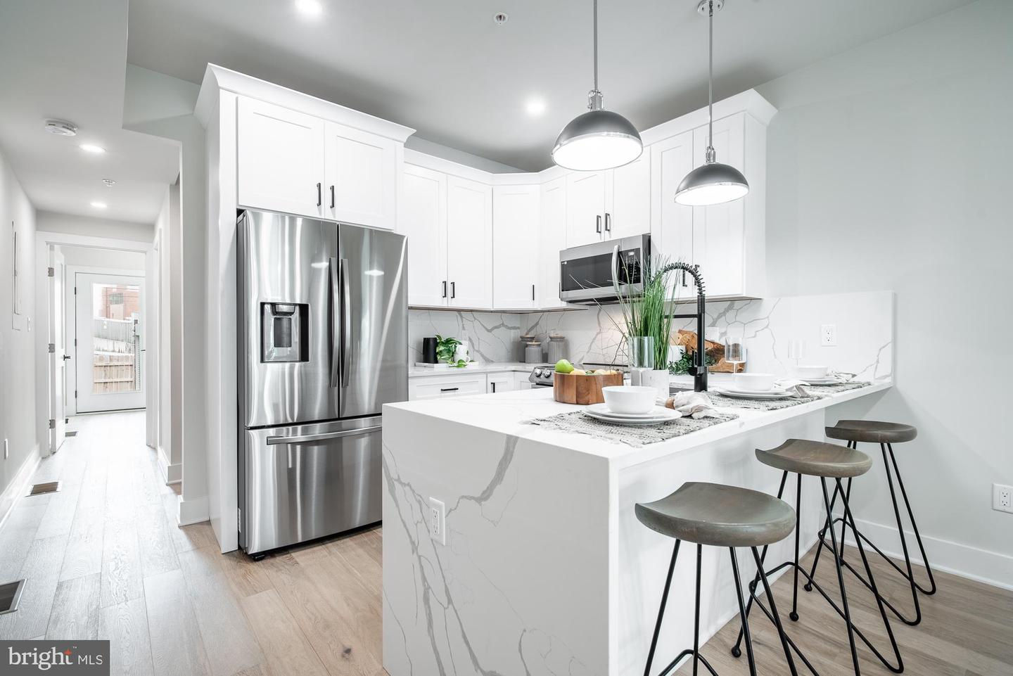 1923 Capitol Ave NE #1