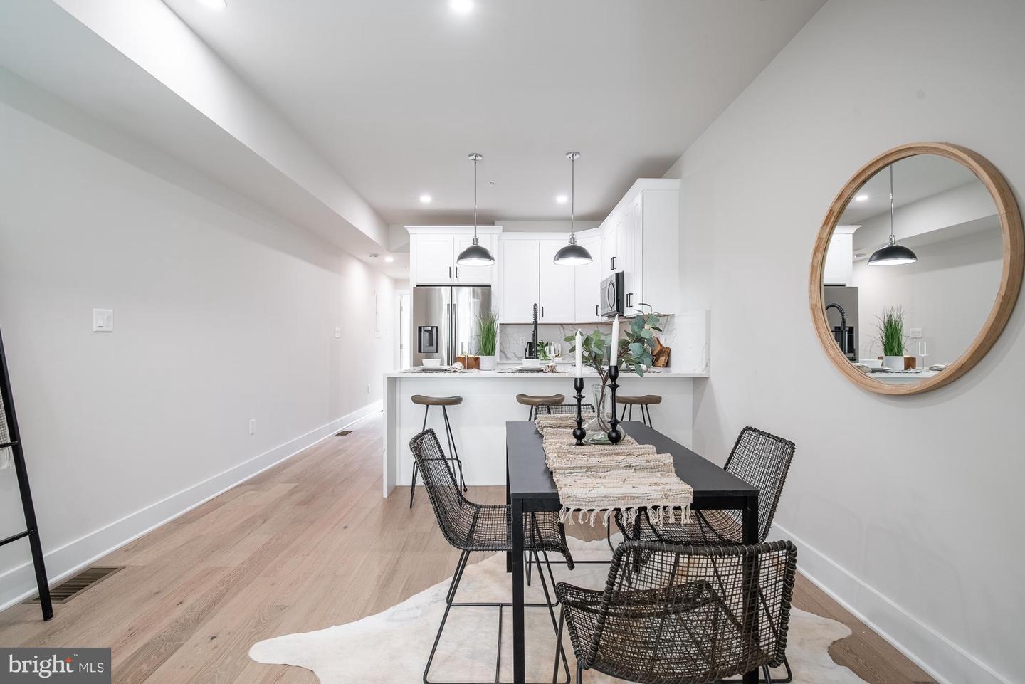 1923 Capitol Ave NE #1