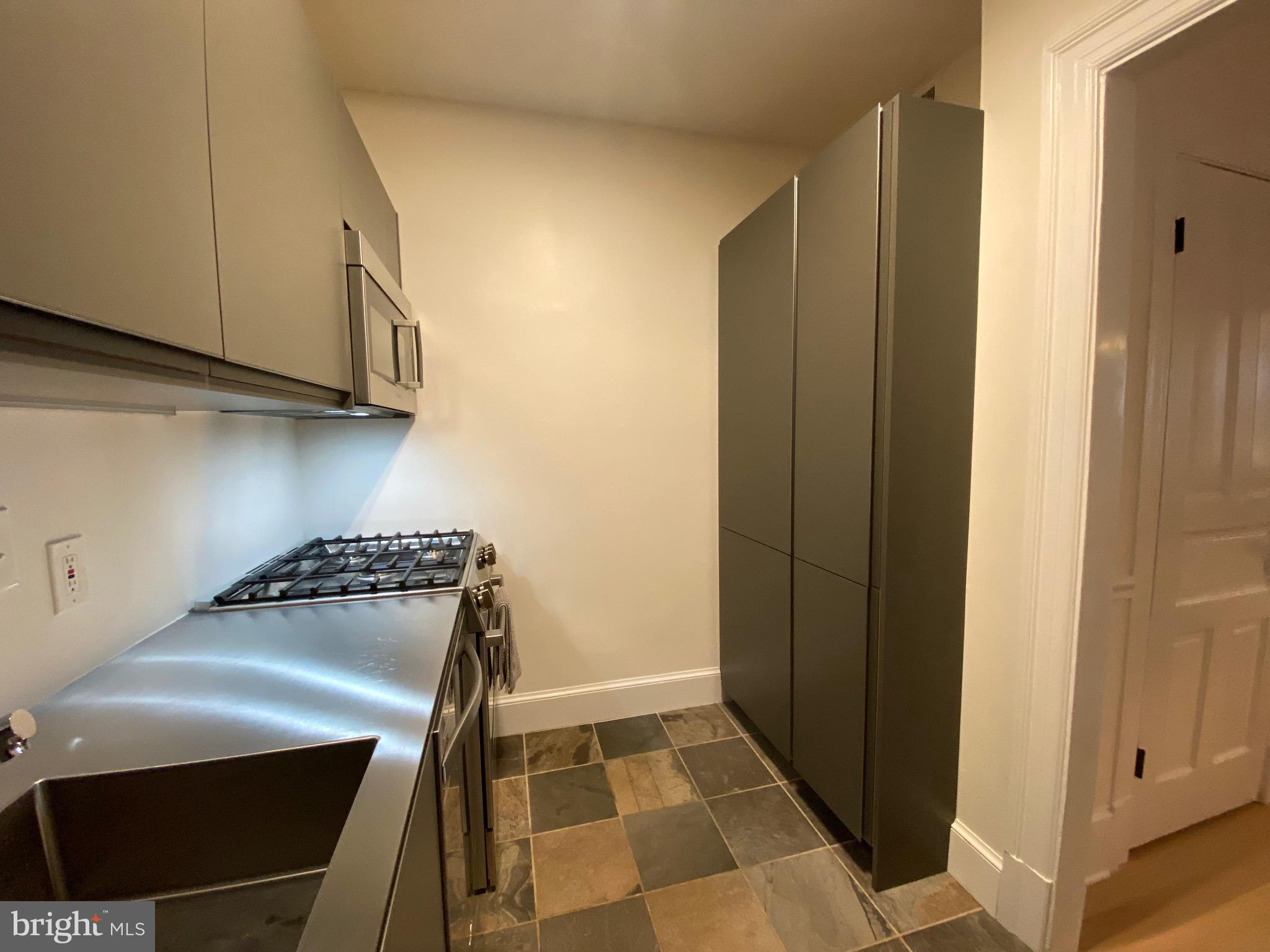 3020 Dent Pl NW #10w