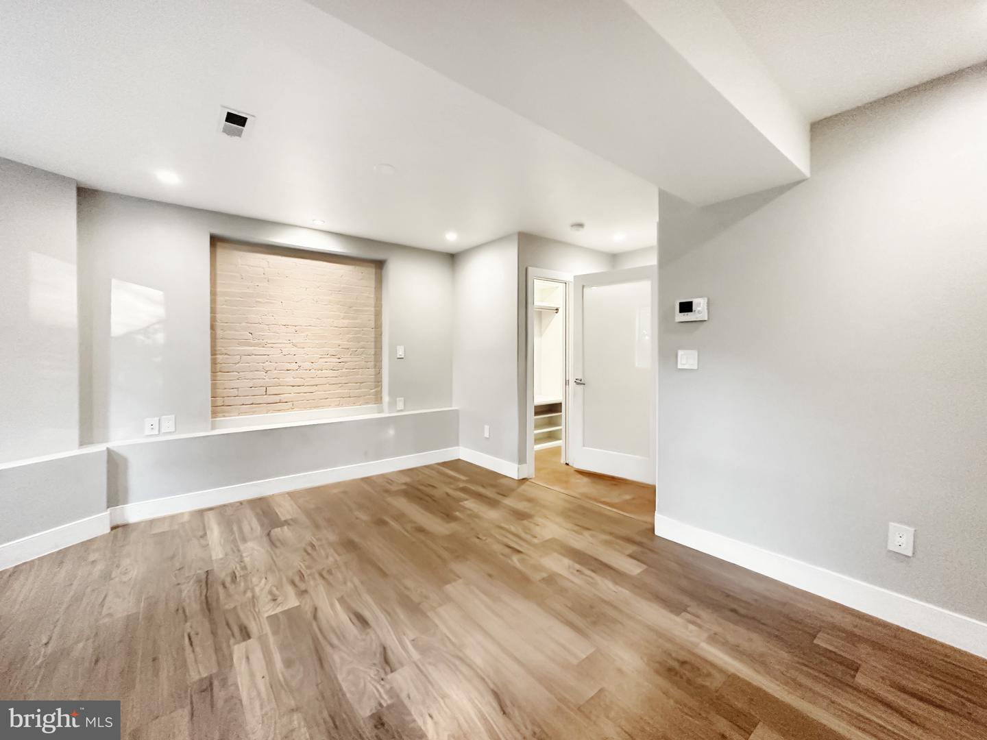 122 Bryant St NW #1