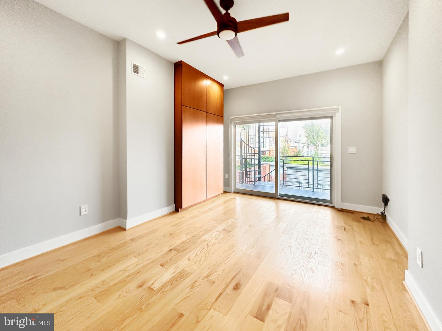 122 Bryant St NW #1