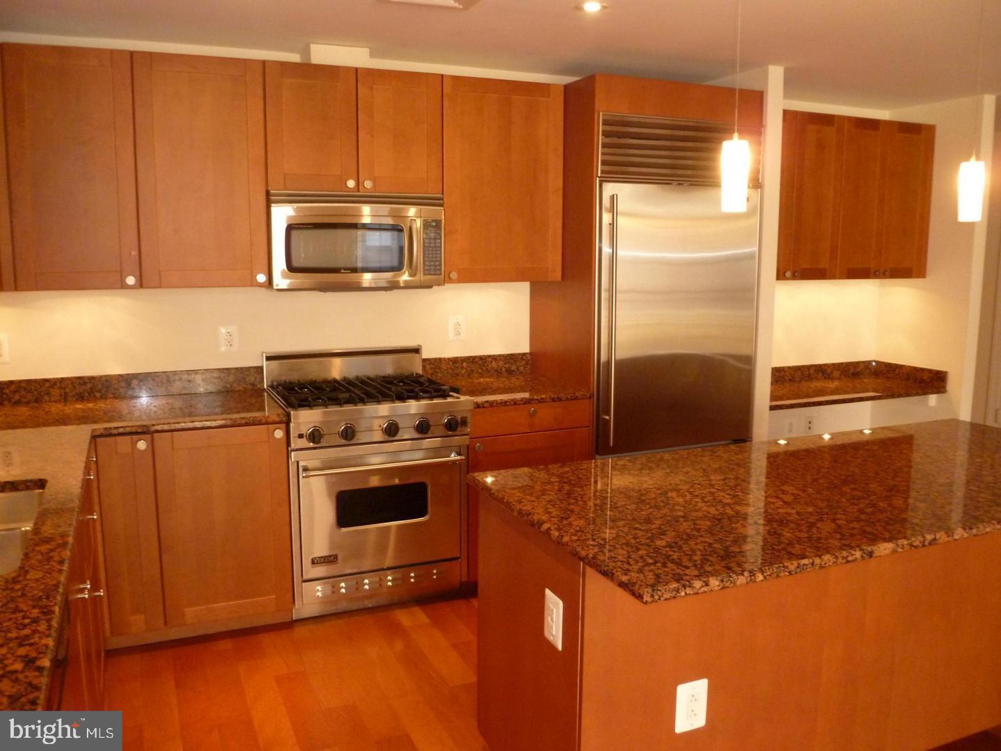 2425 L St NW #510