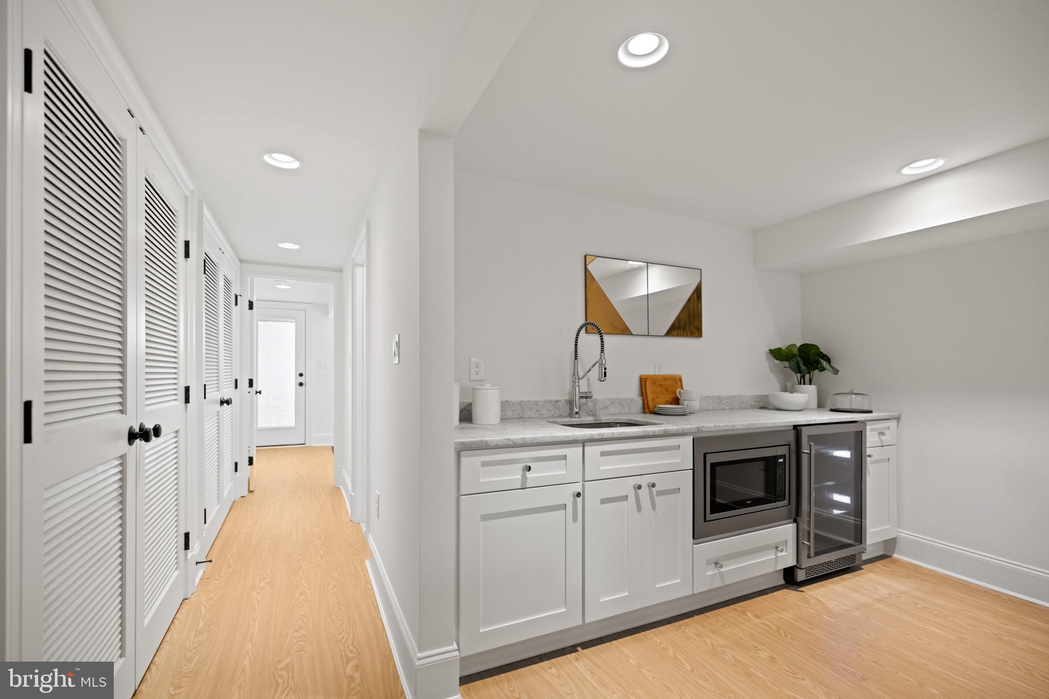 1422 TAYLOR STREET NW