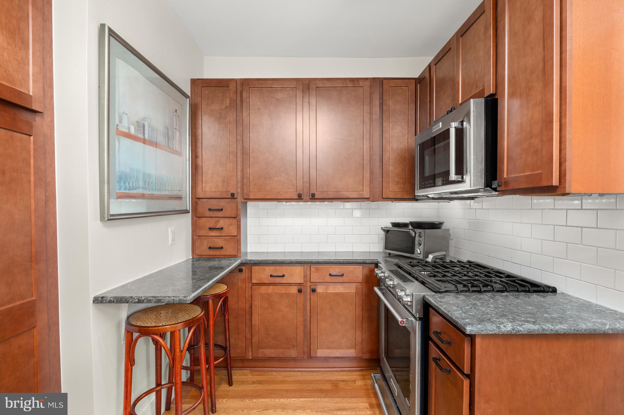 3031 Sedgwick St NW #502-E