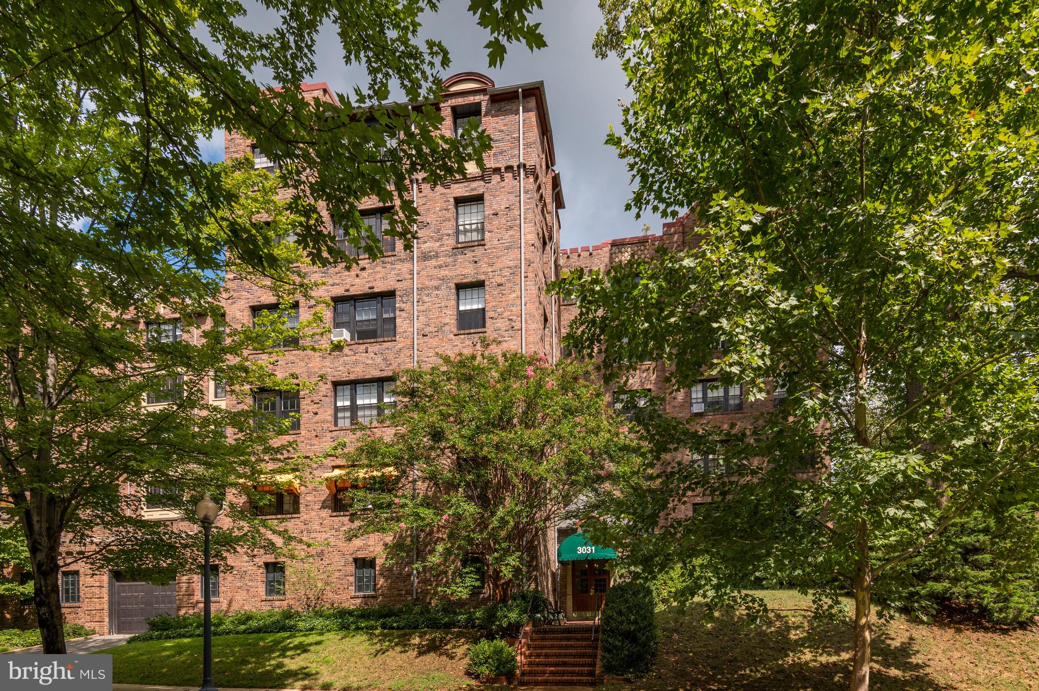 3031 Sedgwick St NW #502-E