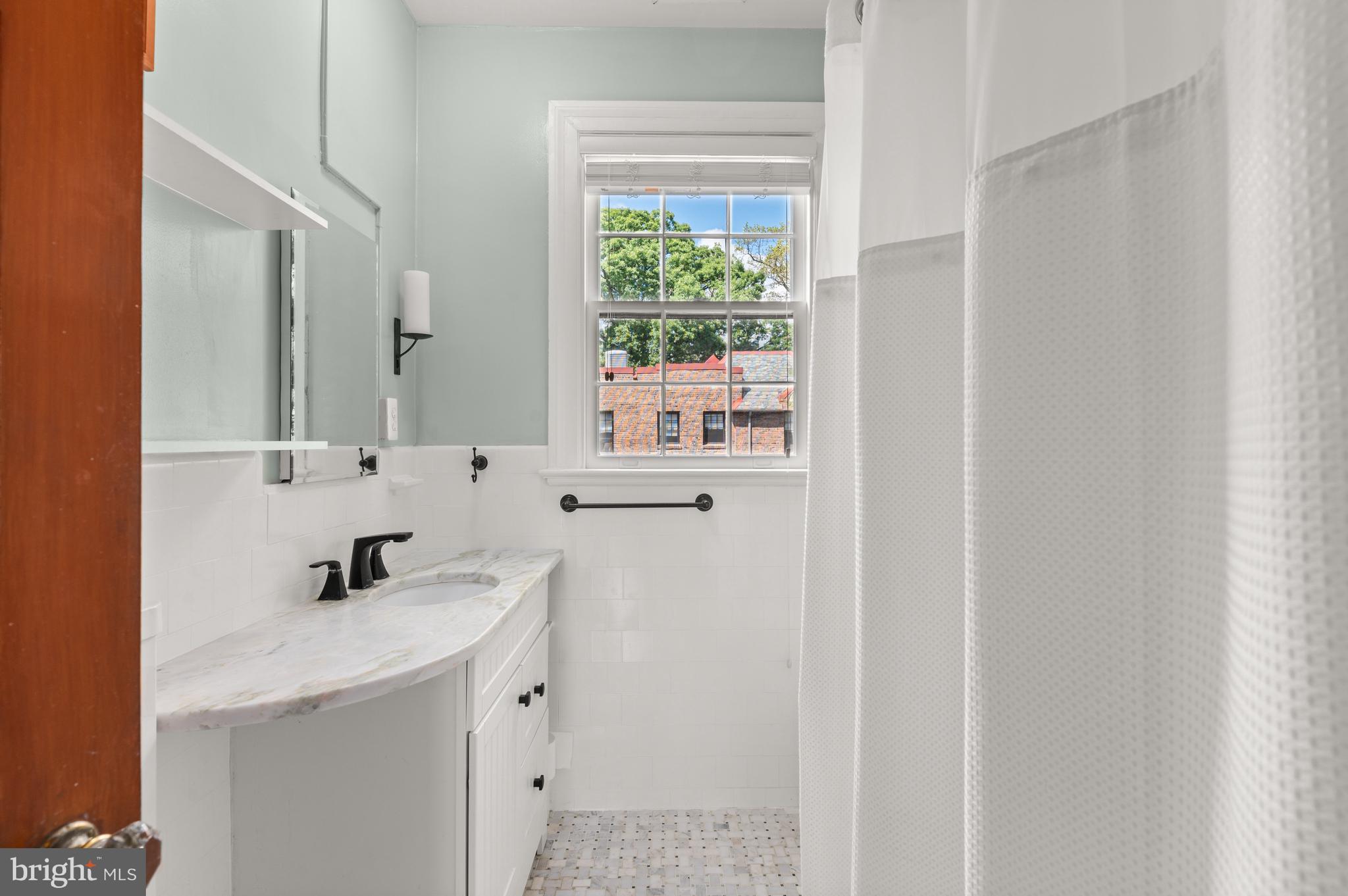 3031 Sedgwick St NW #502-E