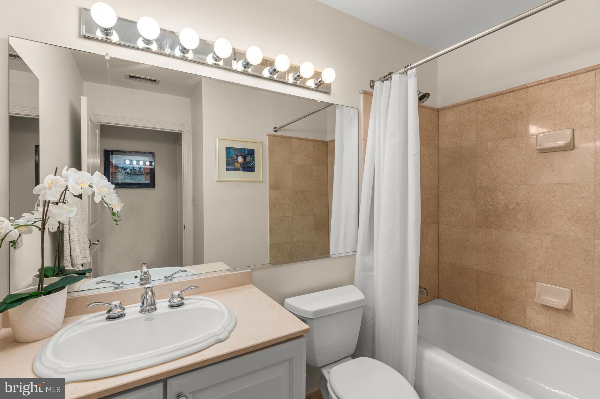 2600 Pennsylvania Ave NW #502