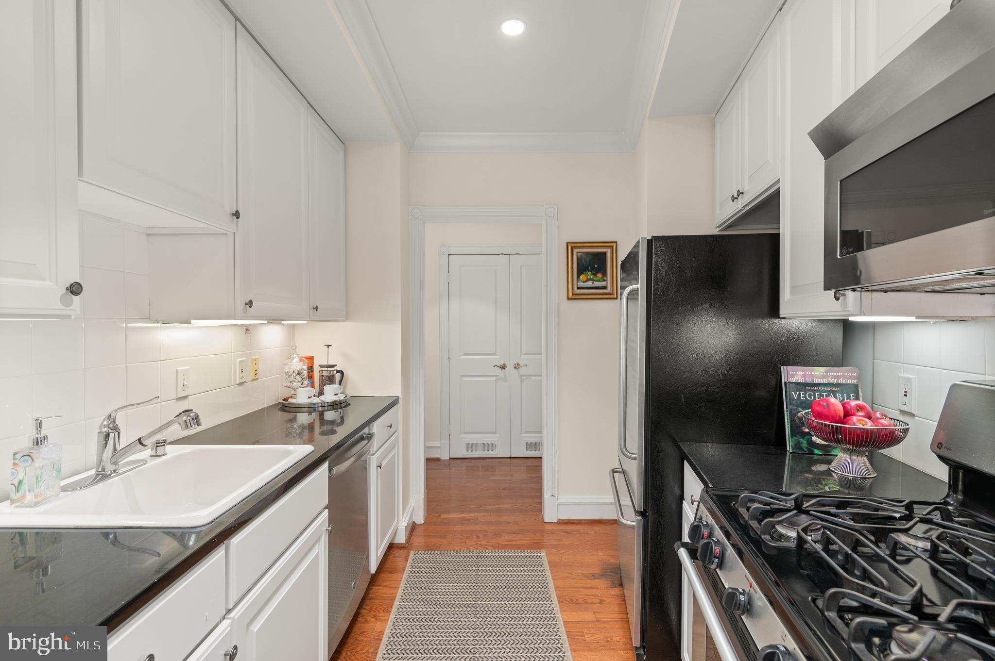 2600 Pennsylvania Ave NW #502