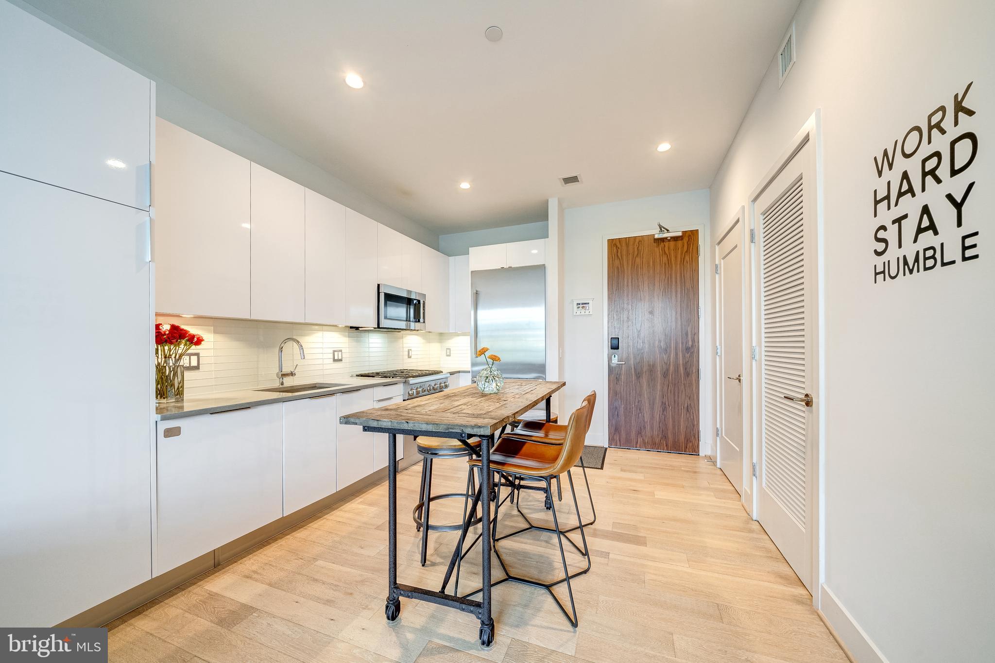 45 SUTTON SQUARE SW PH11
