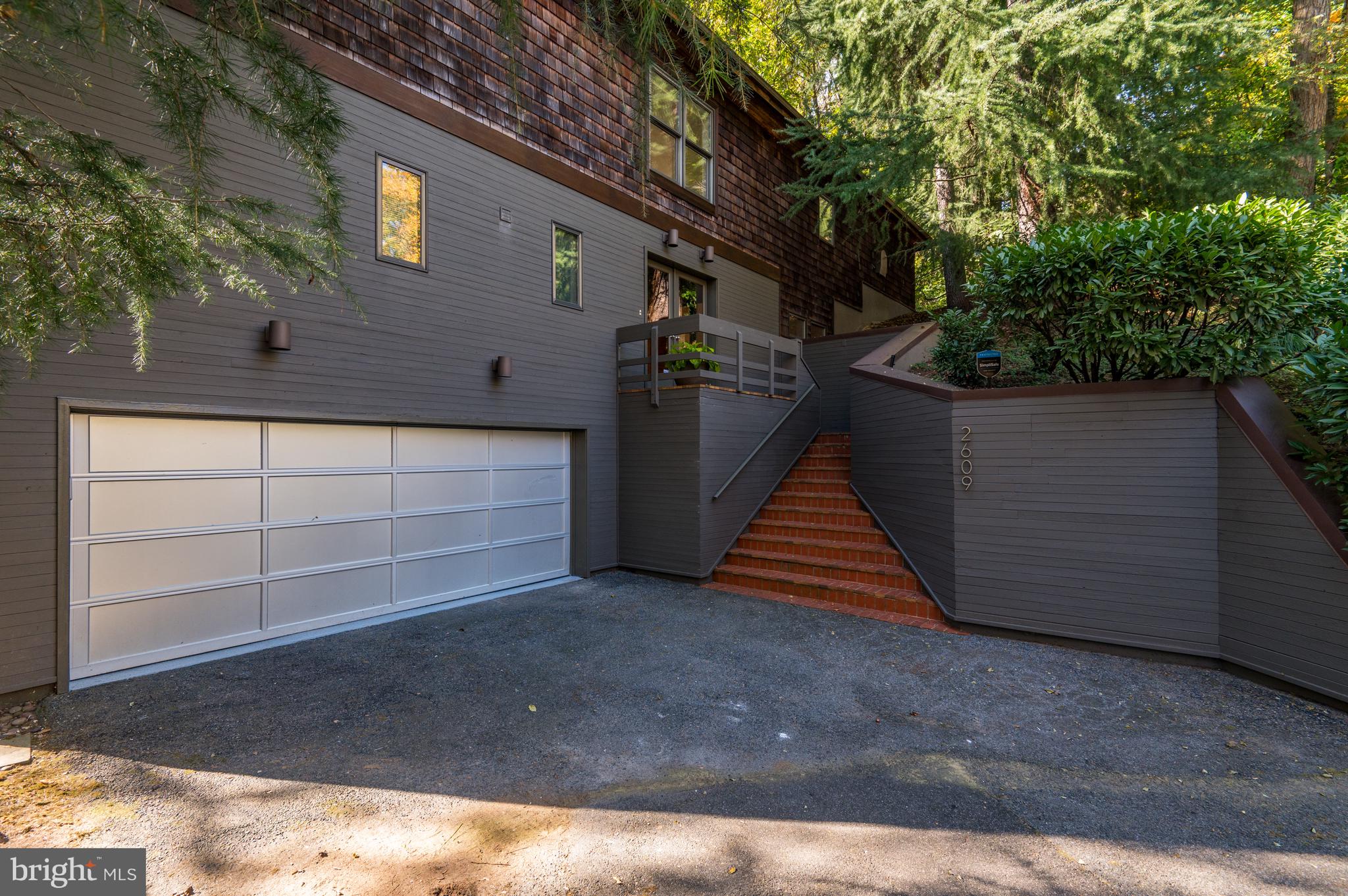 2609 Klingle Rd NW