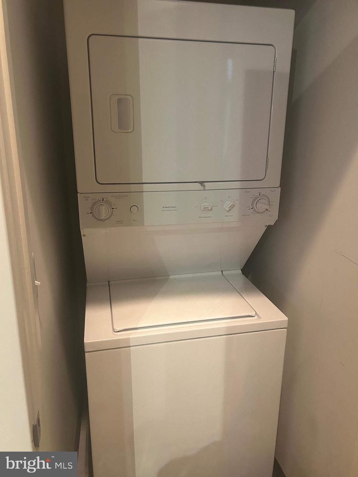 2125 14TH STREET NW 205W