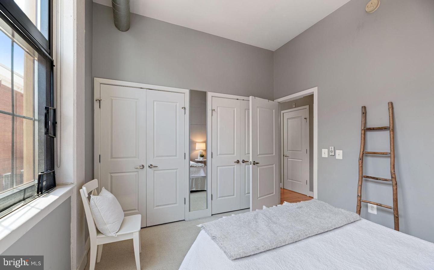 2125 14TH STREET NW 205W