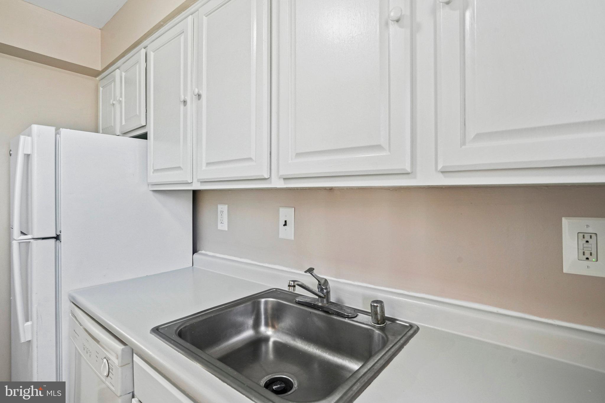 3808 W SE #202