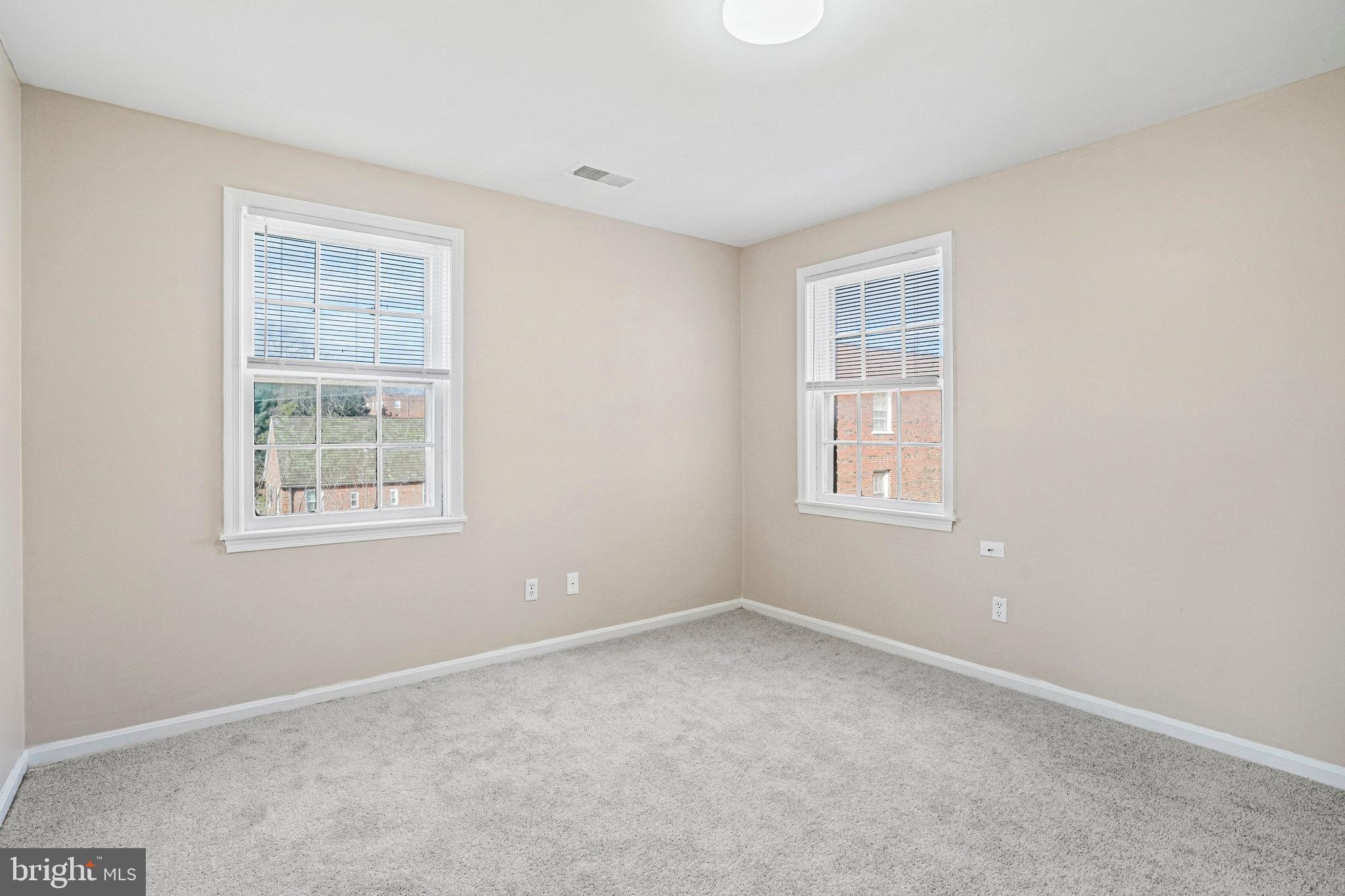 3808 W SE #202