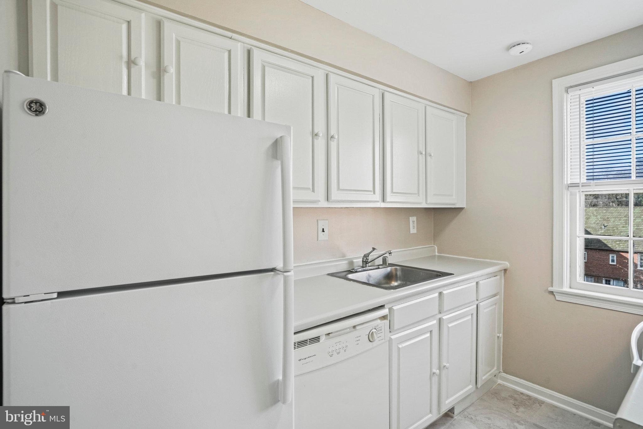 3808 W SE #202