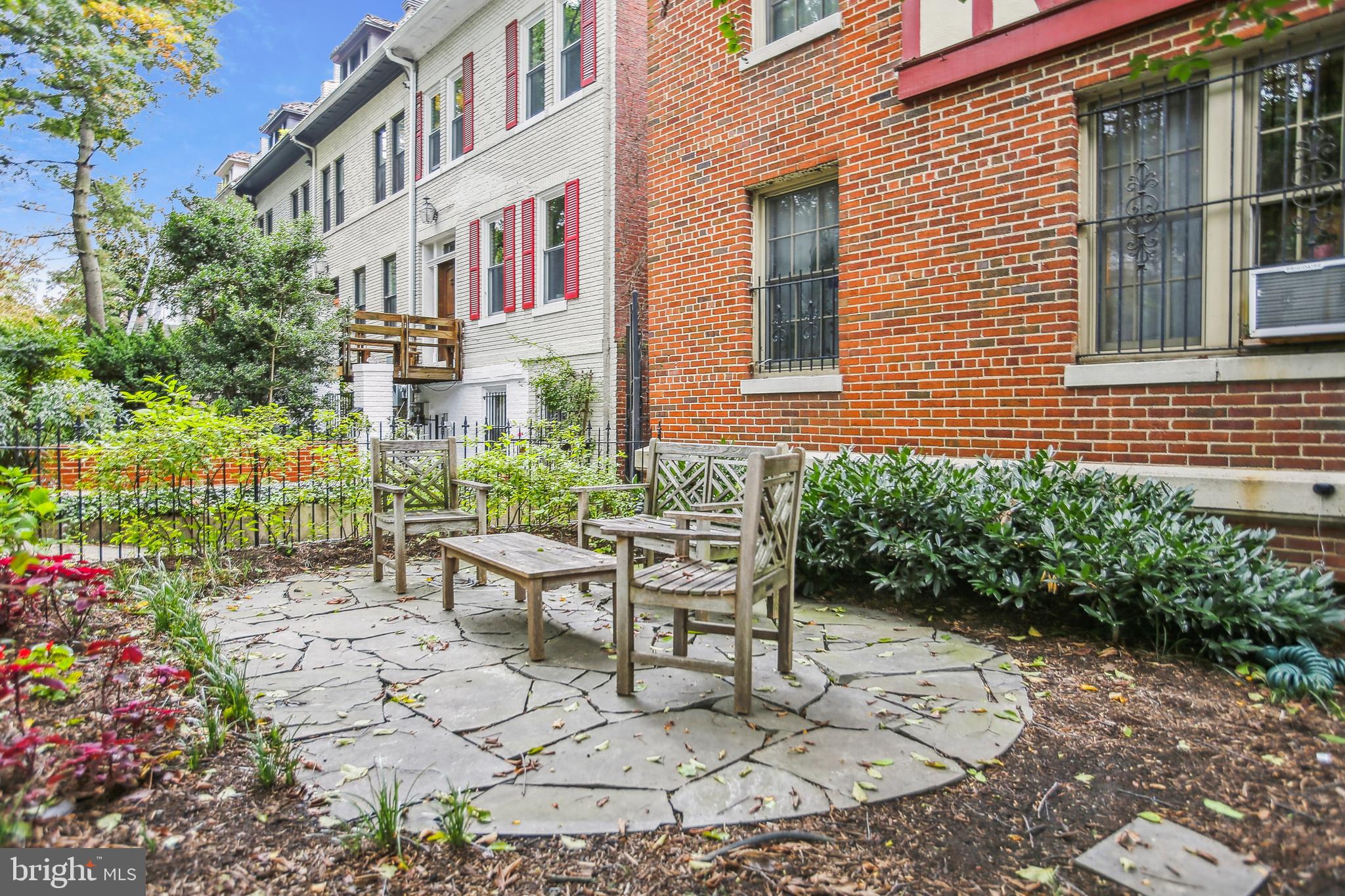 1705 LANIER PL NW 105