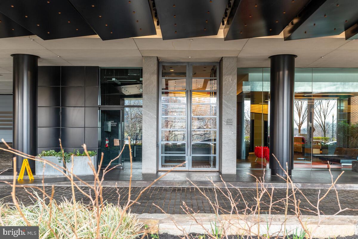 3303 WATER ST NW #4K