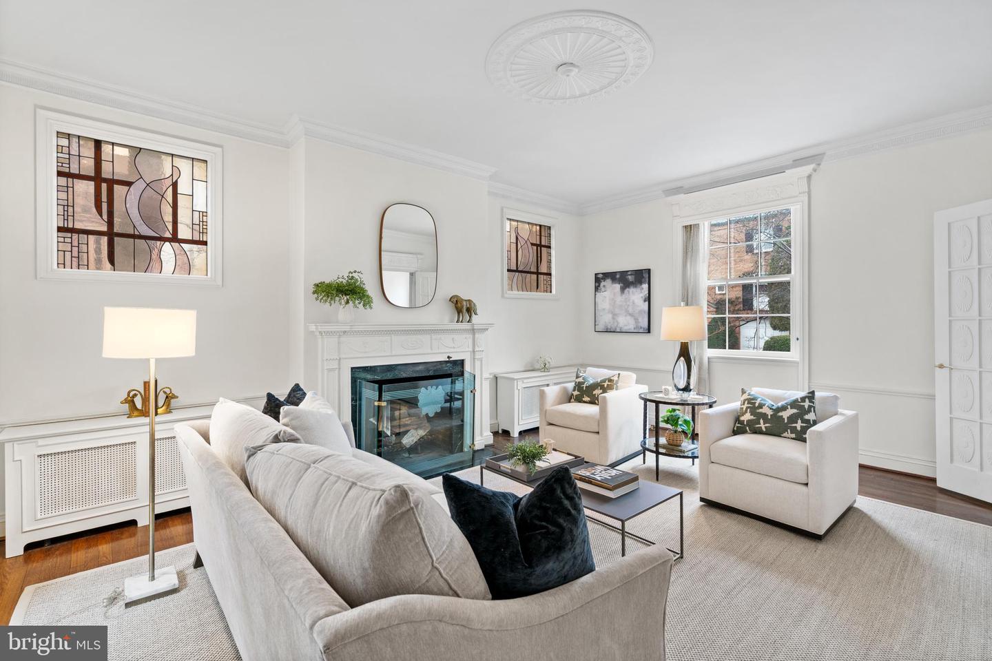 2503 Tracy Pl NW