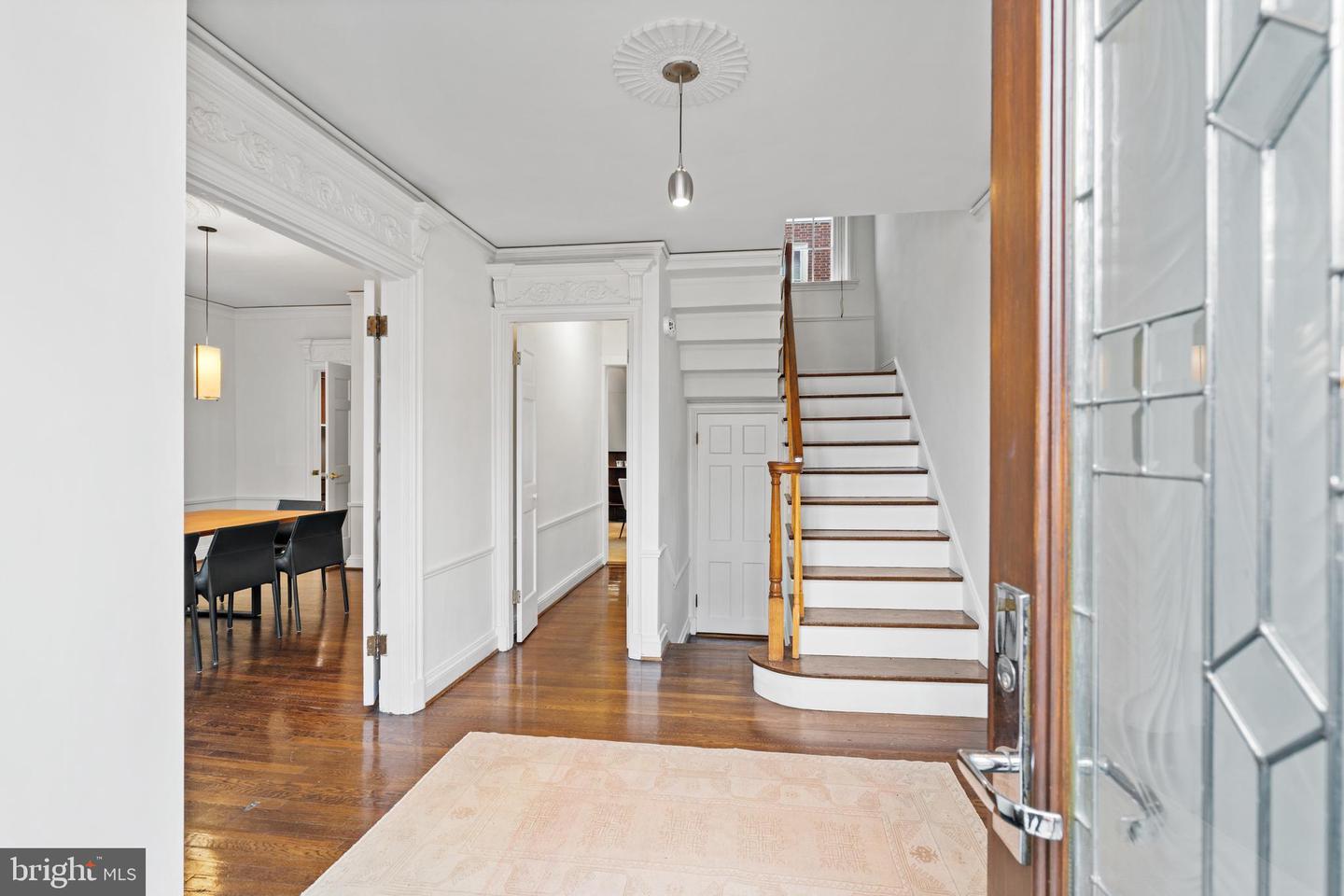 2503 Tracy Pl NW