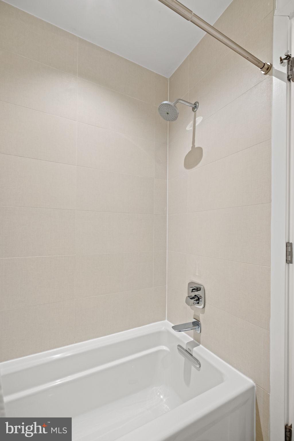2331 15TH STREET NW PH-01N