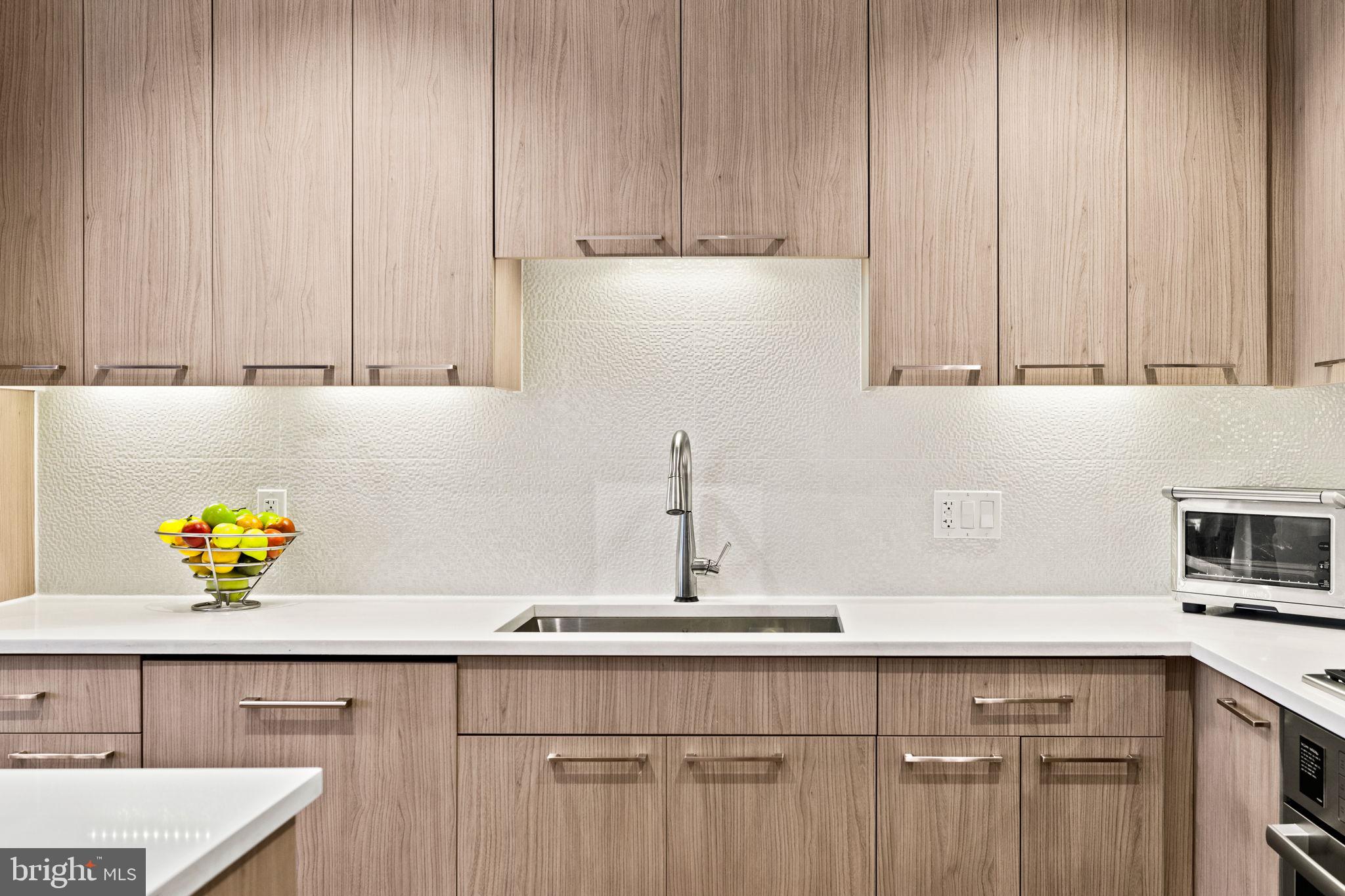 2331 15TH STREET NW PH-01N