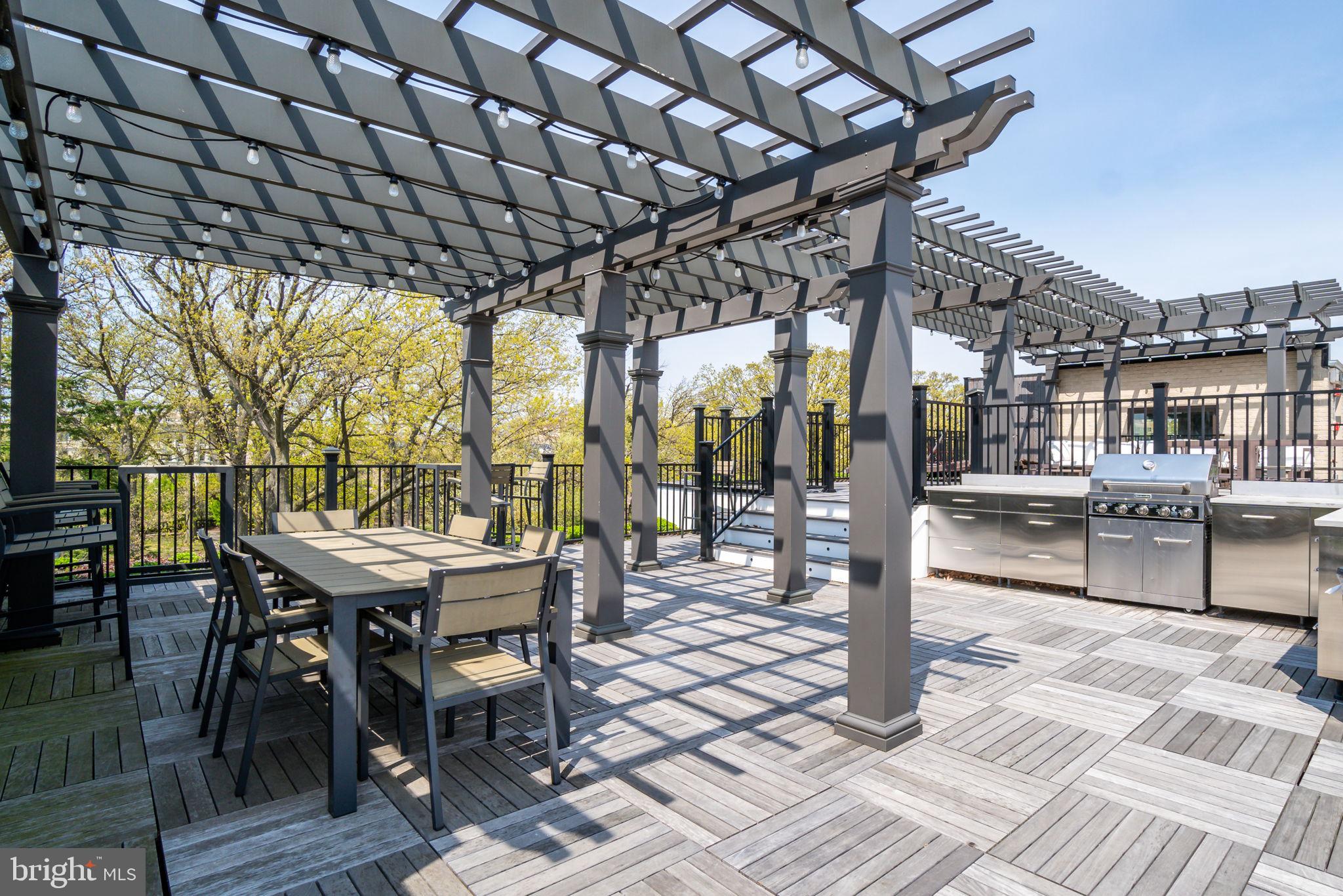 2331 15TH STREET NW PH-01N