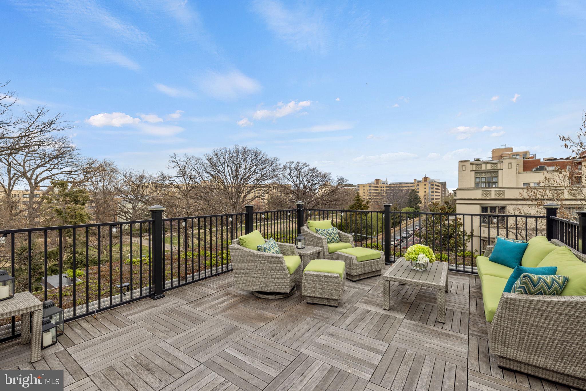 2331 15TH STREET NW PH-01N