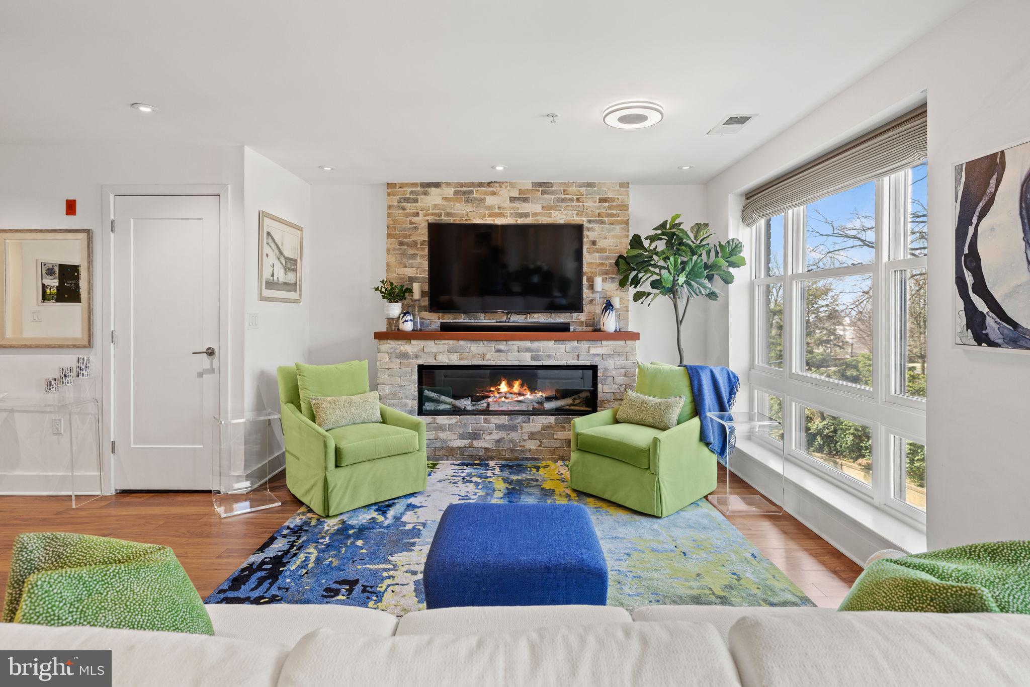 2331 15TH STREET NW PH-01N