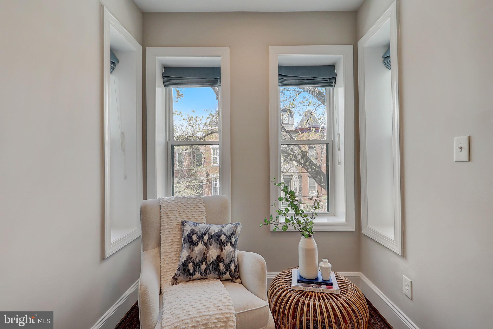 53 QUINCY PLACE NE