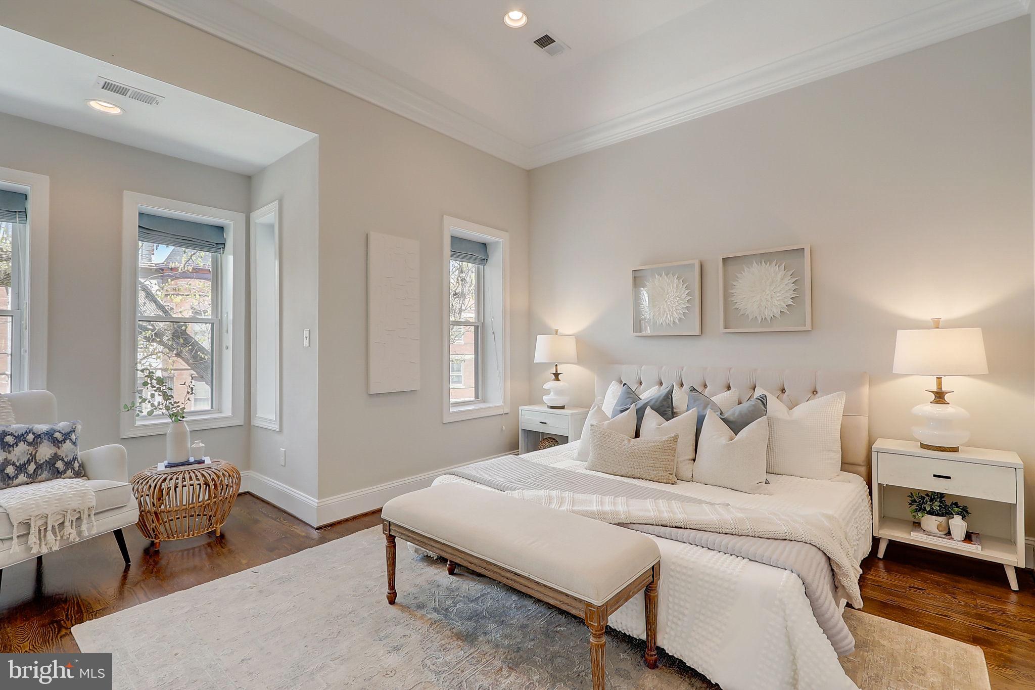 53 QUINCY PLACE NE