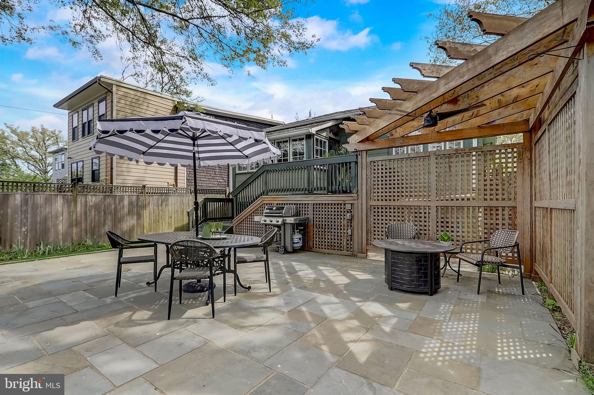 407 ASPEN STREET NW