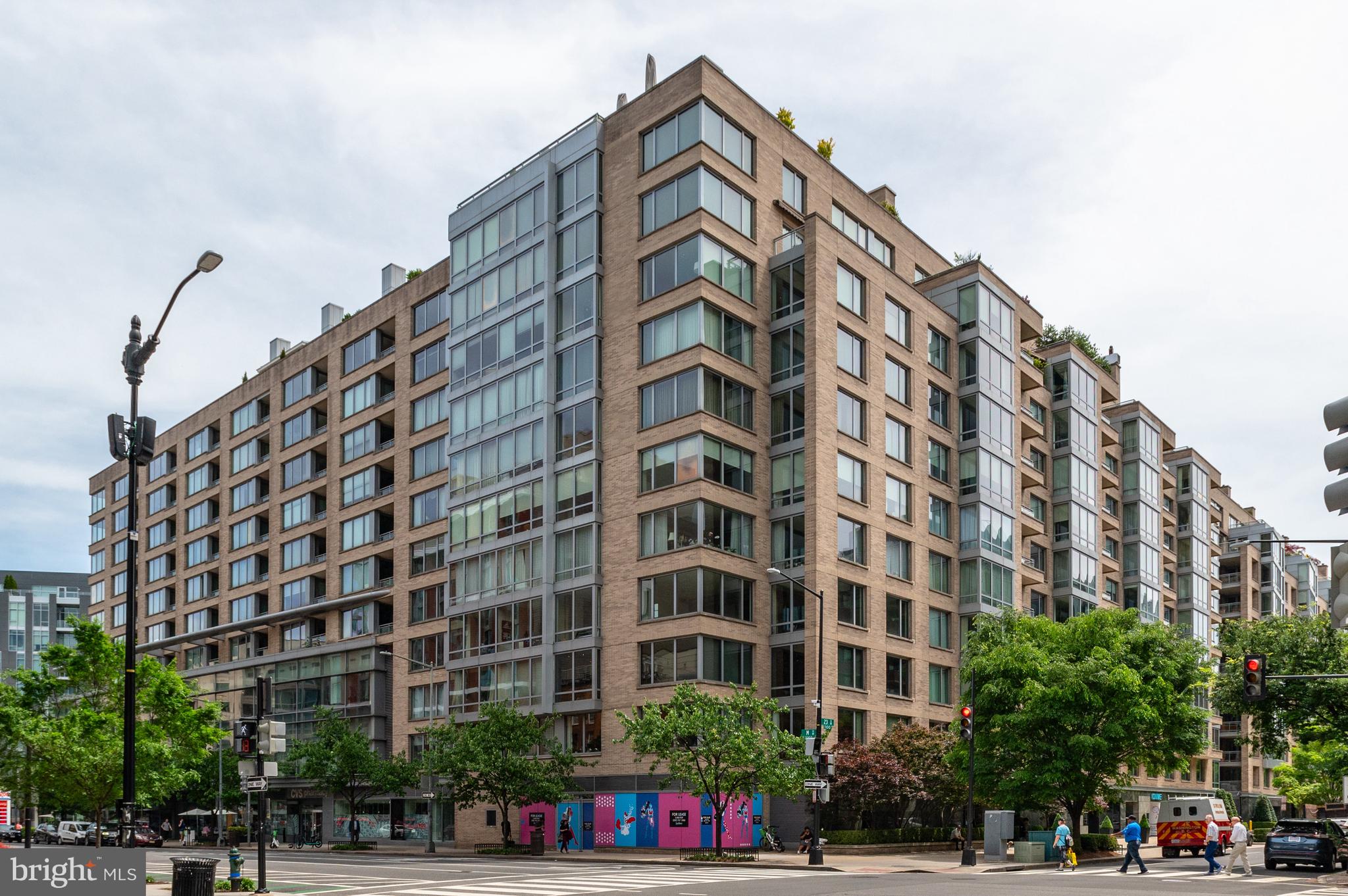 1155 23rd St NW #3m