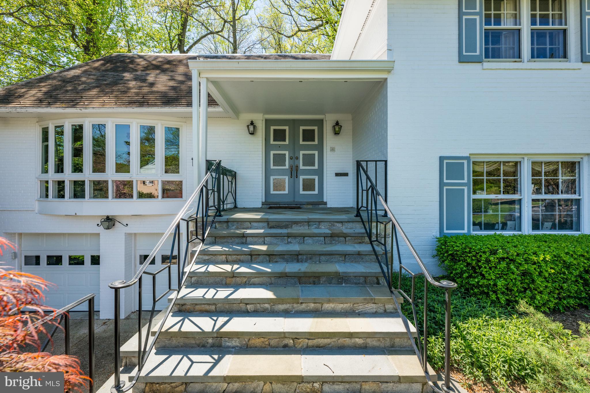 2824 Ellicott St NW