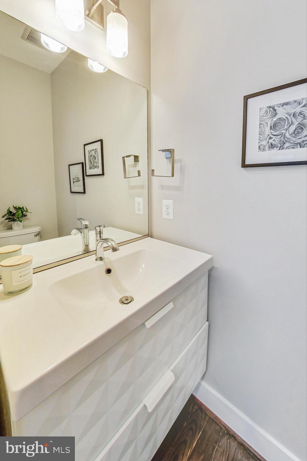 37 MISSOURI AVENUE NW 12