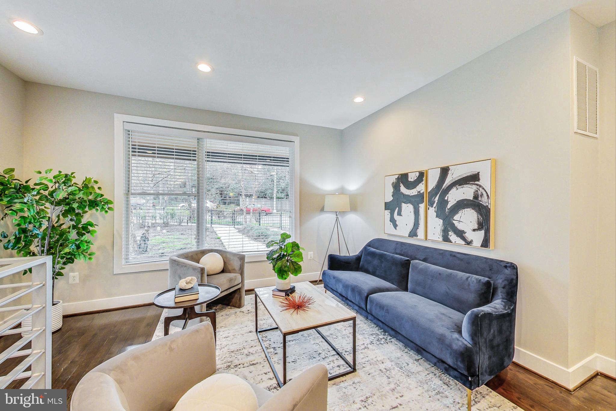 37 MISSOURI AVENUE NW 12