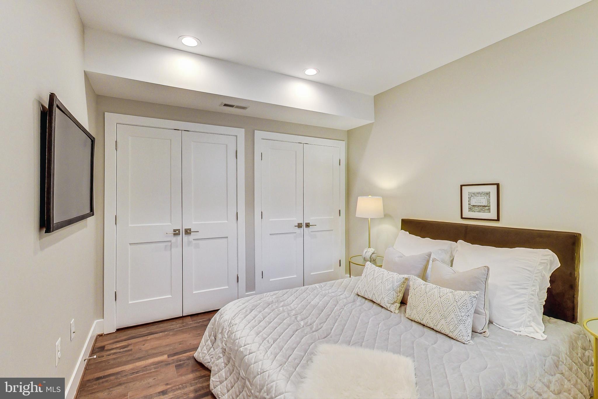 37 MISSOURI AVENUE NW 12